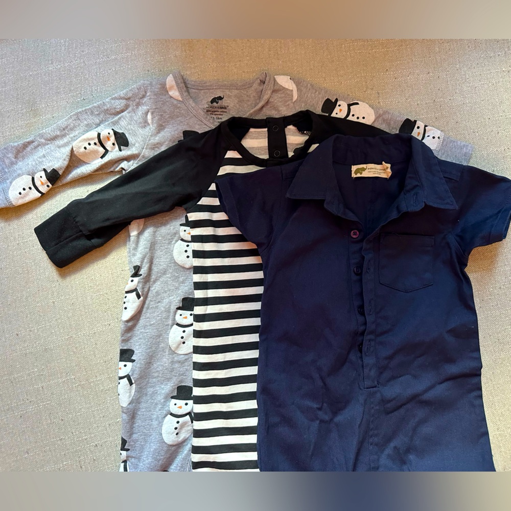 NWOT Set of 3 Monica + Andy Baby Boy rompers + Coming Home Blanket, Sz 6-12 mos